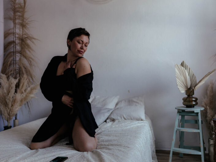 zenska krasa intimni portret zeny ženy žensky portret brno fotky fotografie fotografka atelier prirozena krasa neznost jedinecnost