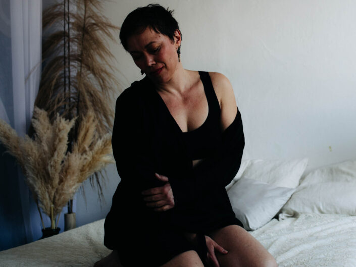 zenska krasa intimni portret zeny ženy žensky portret brno fotky fotografie fotografka atelier prirozena krasa neznost jedinecnost